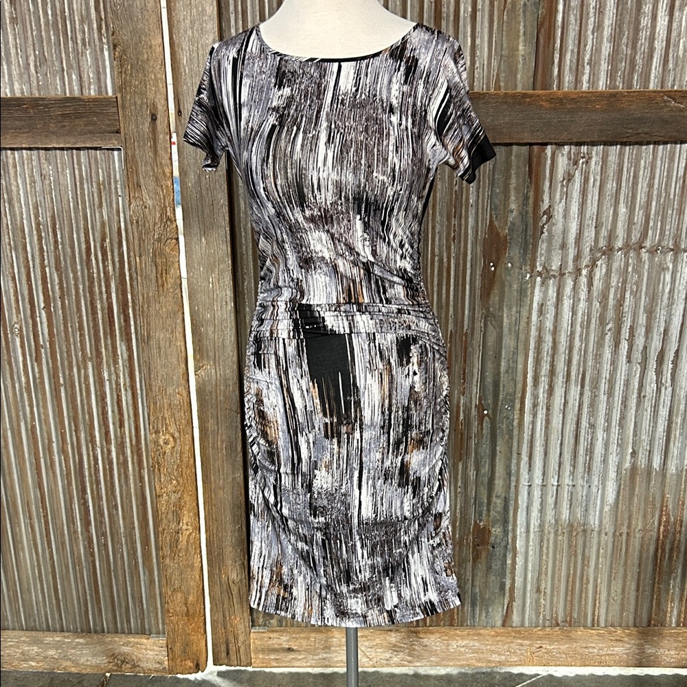 Halston Heritage Black and Gray Abstract Fitted Dress